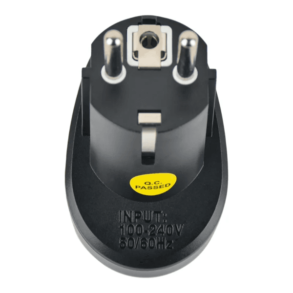 Socket Tester ST02D for Wiring Checks and Fault Detection