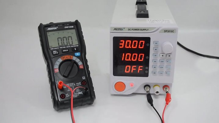 DC power supply is being tested on the motherboard.